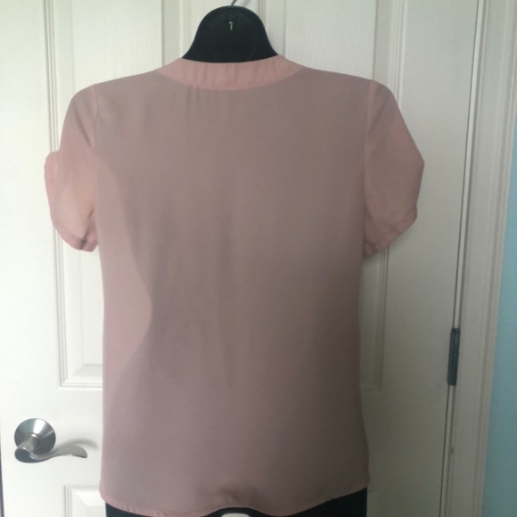 🌺3 for $25🌺 Papaya - Rose Tops Size: Small - Picture 3 of 5